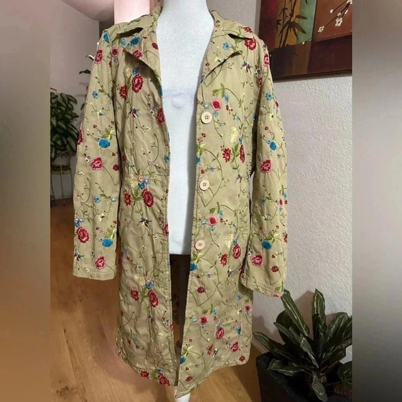 Light blue beautiful tan embroidered flowers long jacket 💐 🌸 size M - Picture 5 of 14